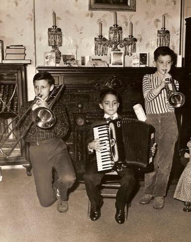 first%20gig first%20gig